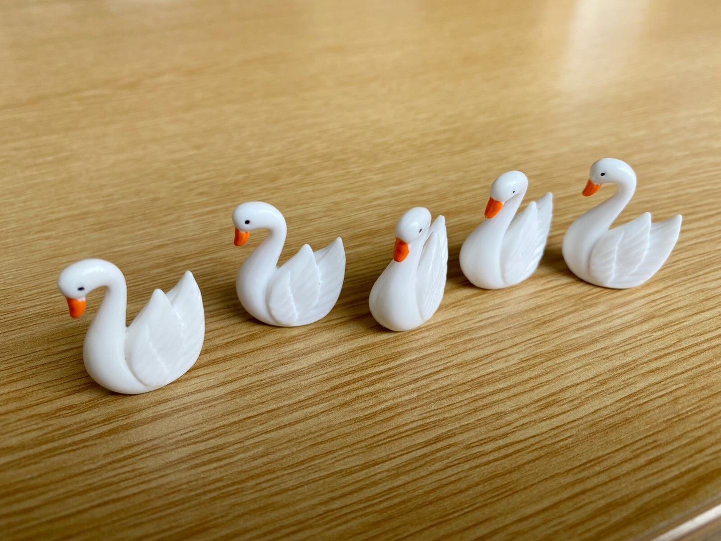 5x Resin White Swans for dolls house, modelling cute charms miniature figurines