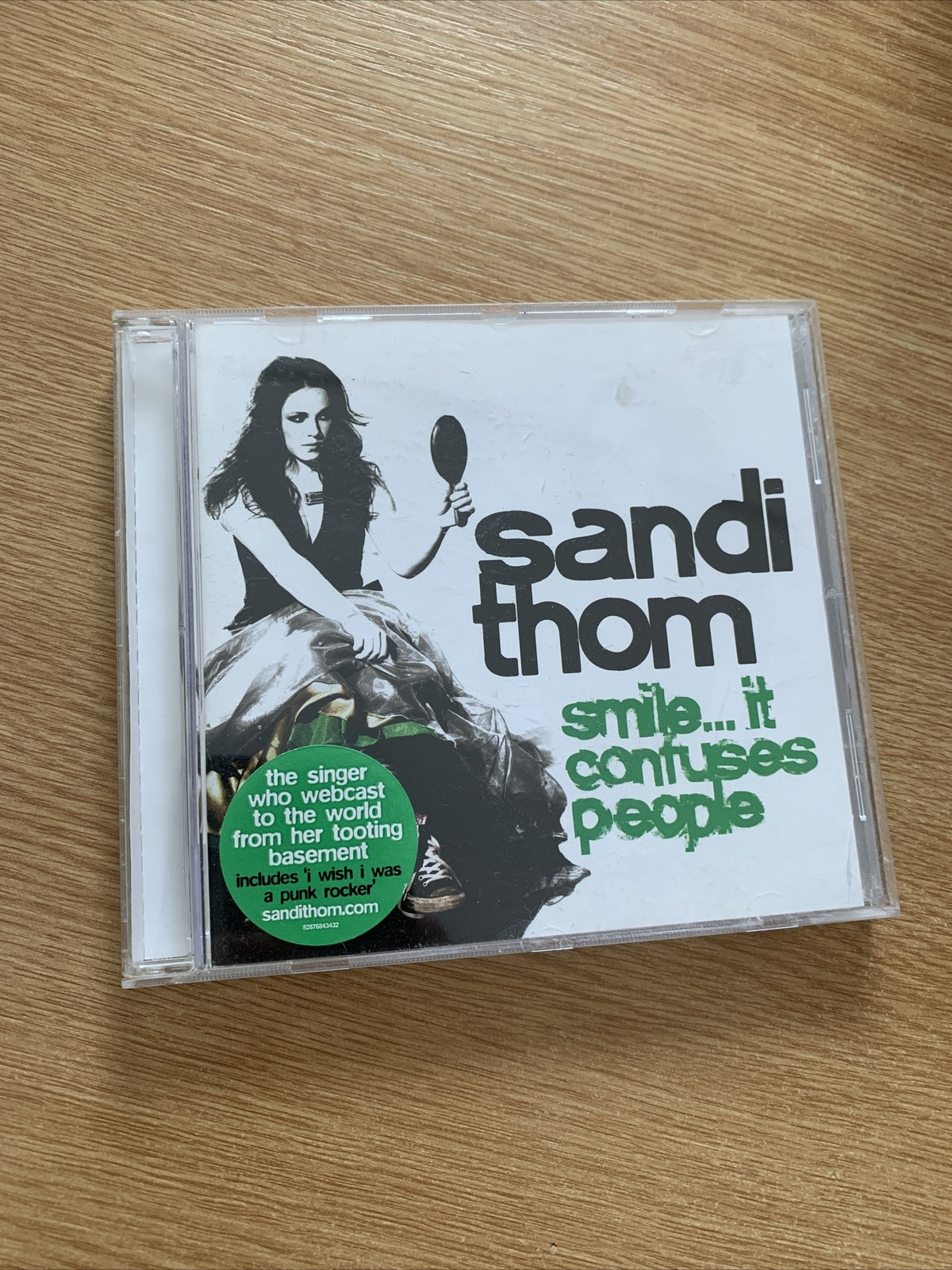 Sandi Thom - Smile... It Confuses People (2006)
