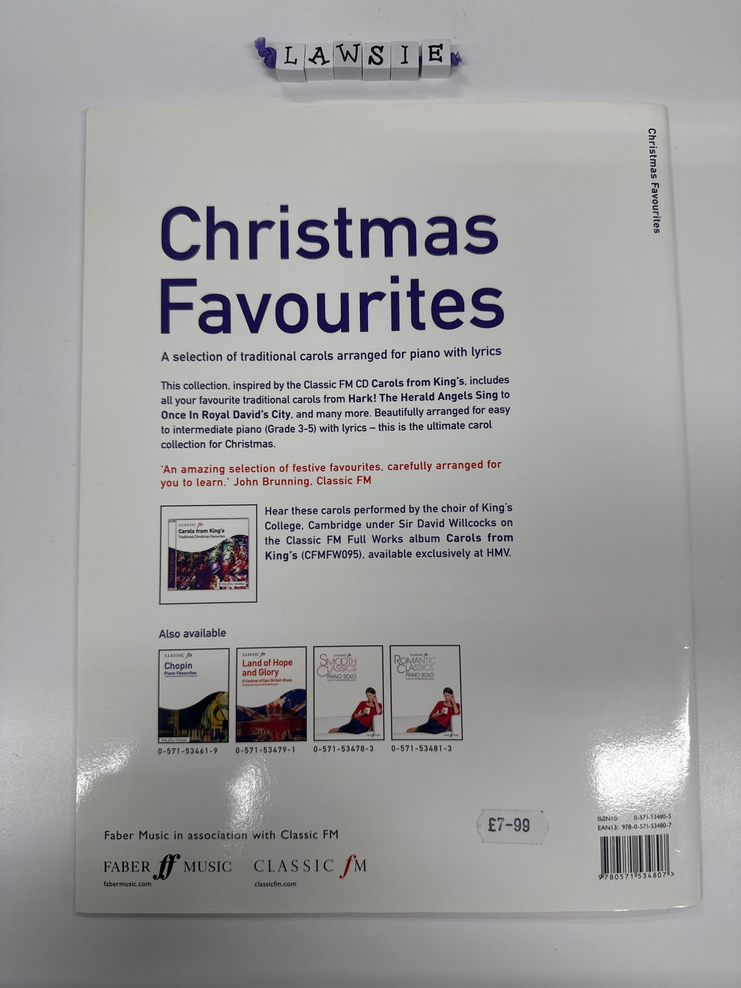 Christmas Favourites . A selection of traditional carols arranged for piano with lyrics